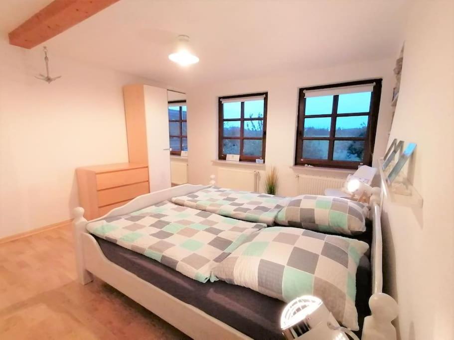 Ferienwohnung Fernblick Osdorf Extérieur photo